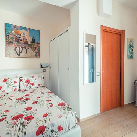 타오르미나 Elegant R&B Floridia B&B 외부 사진