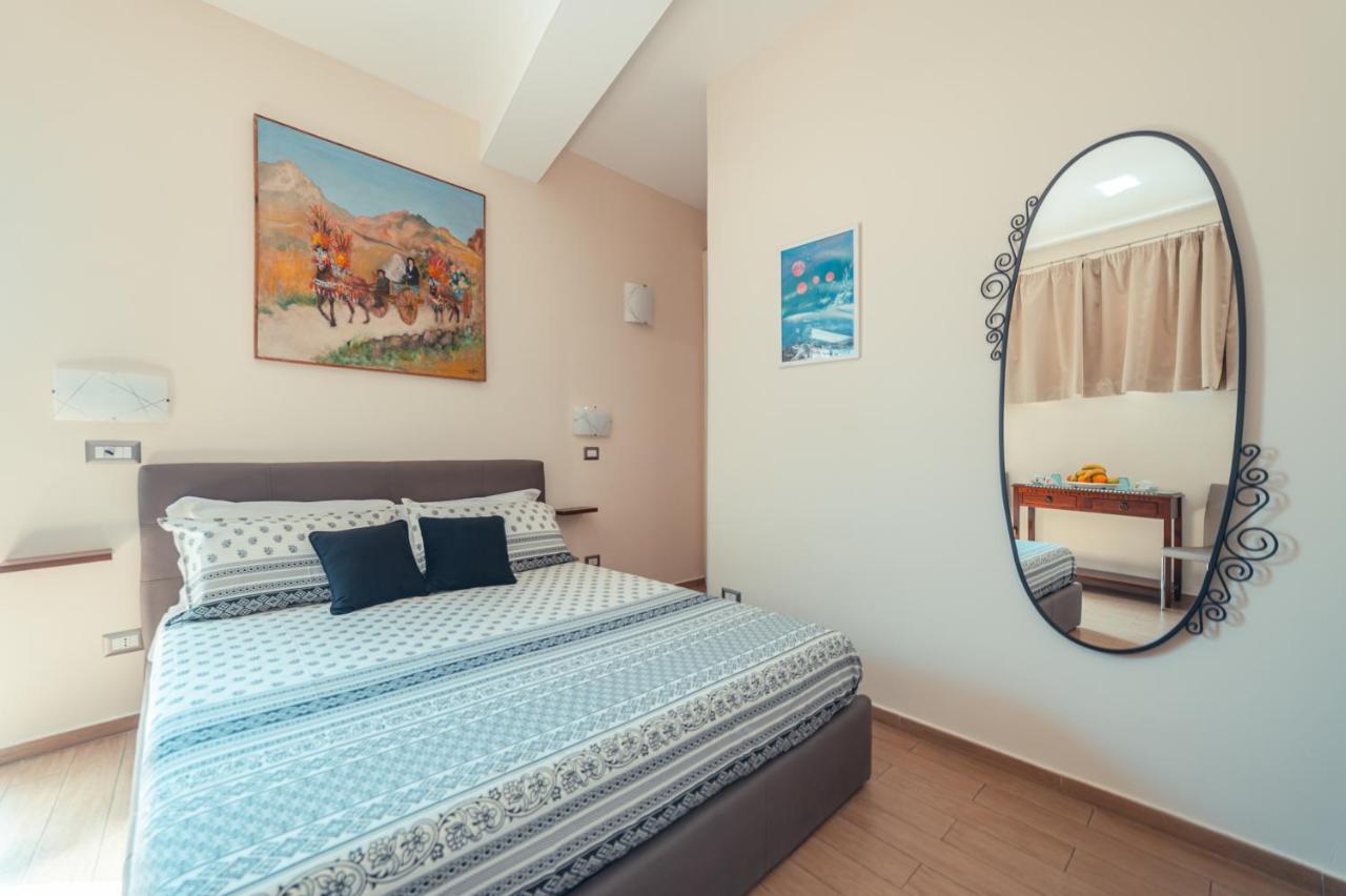 타오르미나 Elegant R&B Floridia B&B 외부 사진