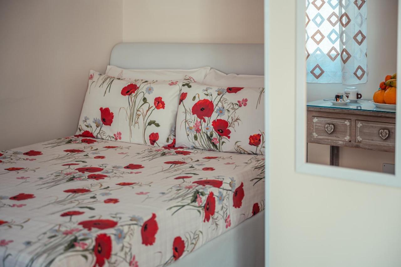 타오르미나 Elegant R&B Floridia B&B 외부 사진